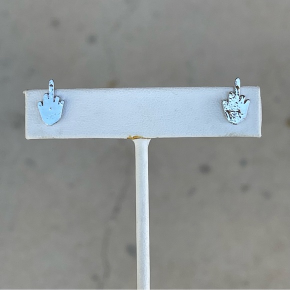 Silver middle finger f*ck you stud earrings - Picture 3 of 6